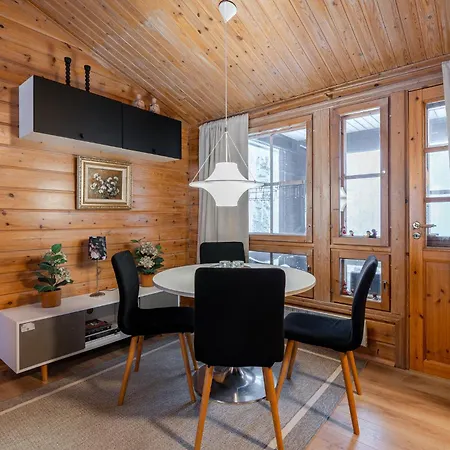 Newly Renovated 2Br Riihivuori Cabin * Muurame