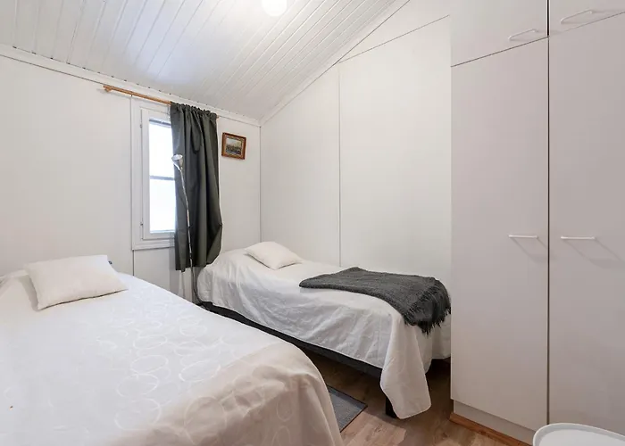 Newly Renovated 2br In Riihivuori *