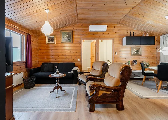 Newly Renovated 2br In Riihivuori Muurame